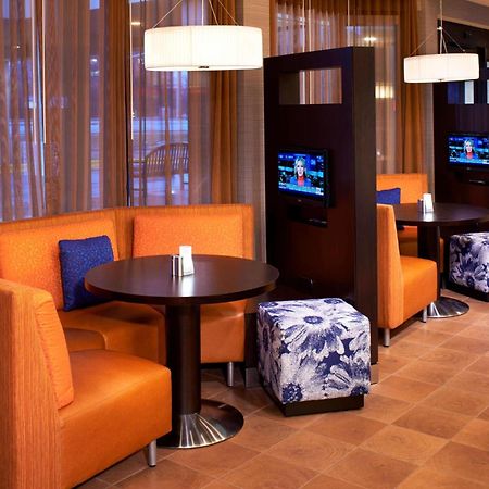 מלון Courtyard Chicago Arlington Heights/South מראה חיצוני תמונה