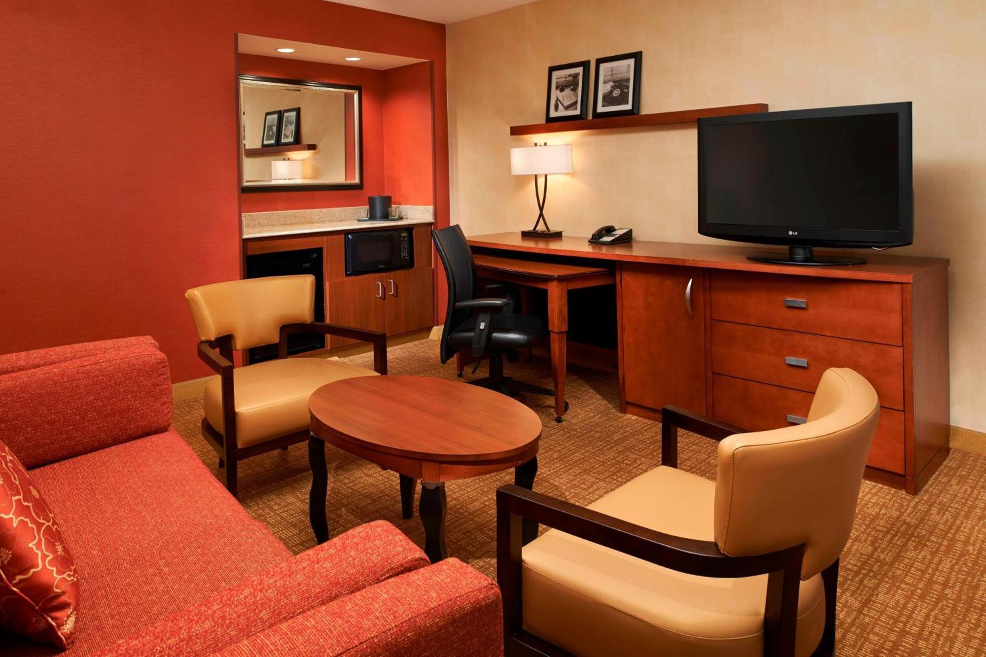 מלון Courtyard Chicago Arlington Heights/South מראה חיצוני תמונה